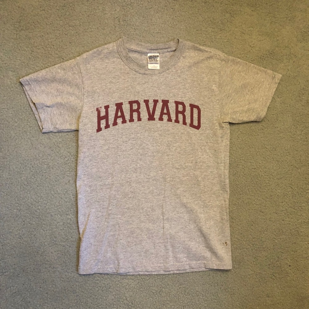 Harvard University T-Shirt Mens Small Grey Gildan Ultra Cotton Collegiate Tee